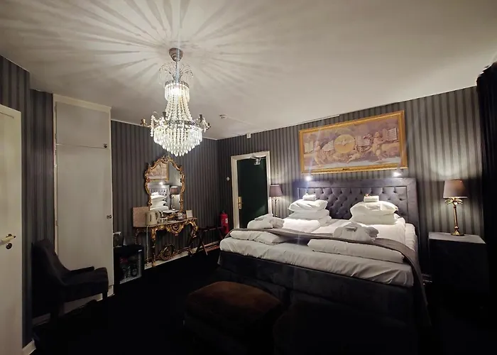 Palace Hotell